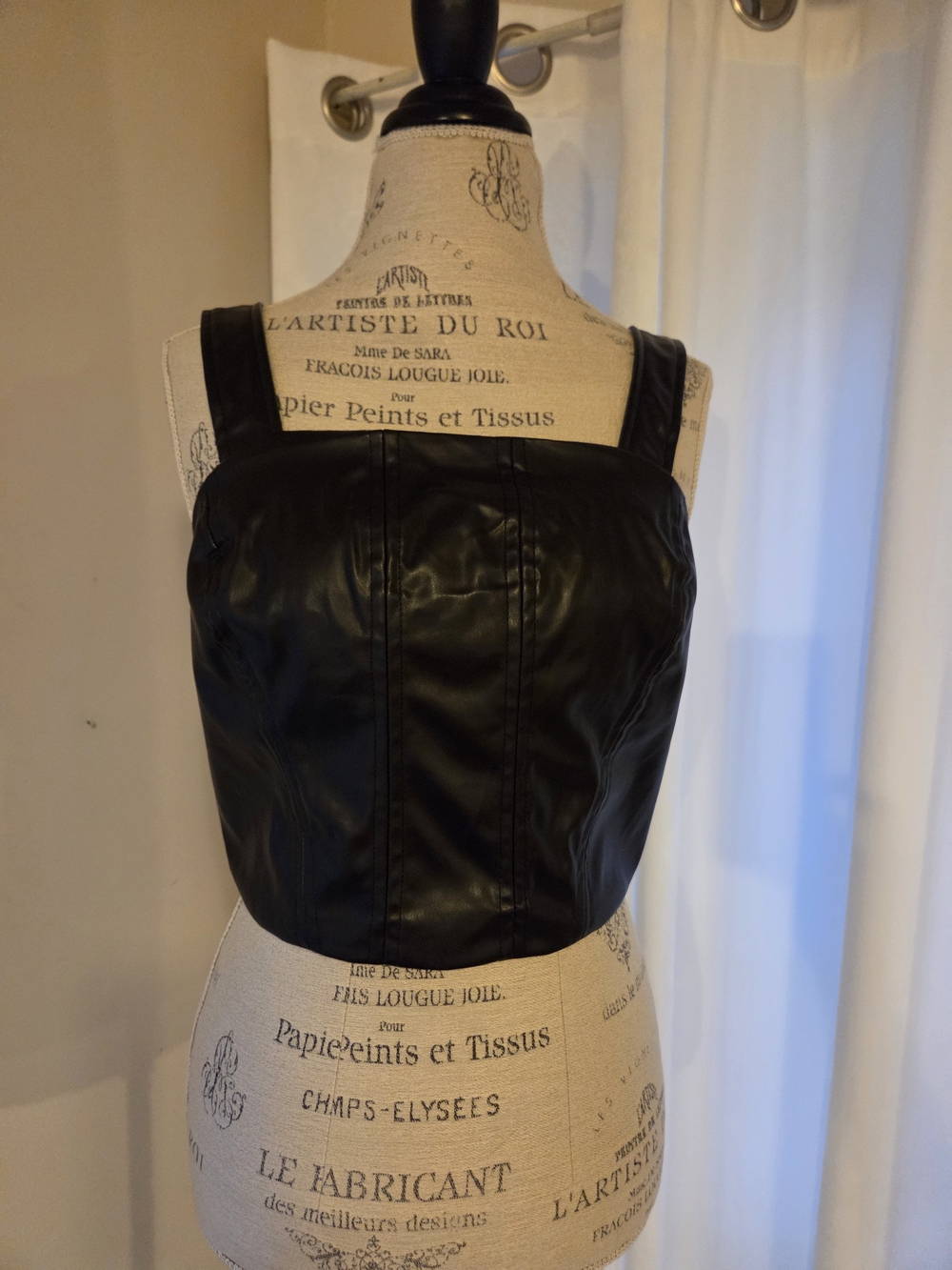 Willow & Root Women's Black Crop-top Tank Faux Leather Size Medium Sleek Fun
